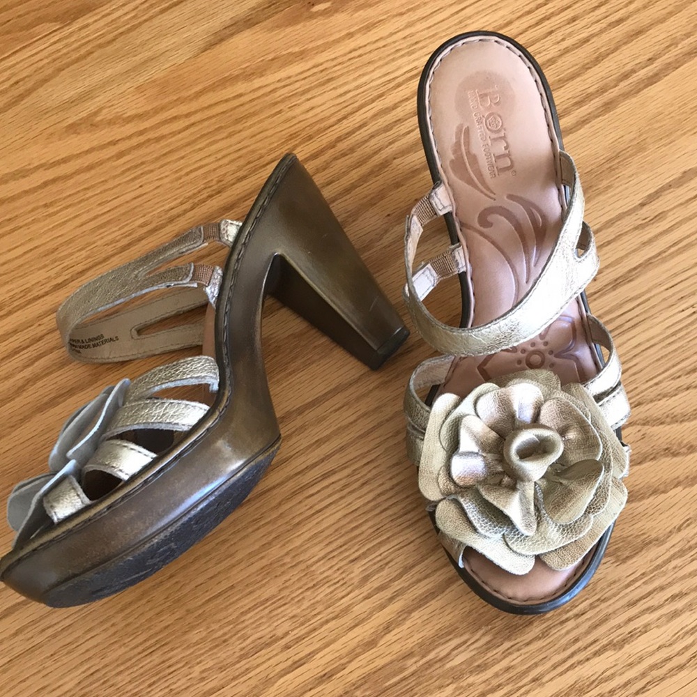Born sandal